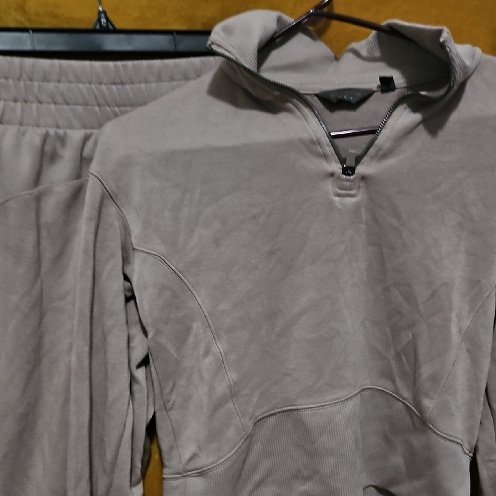 Gray Quarter-Zip Pullover and Pants Set